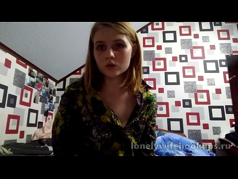 ❤️ A moza estudante rubia de Rusia gústanlle os pollos máis grandes. ❤ Porno en nós ❌
